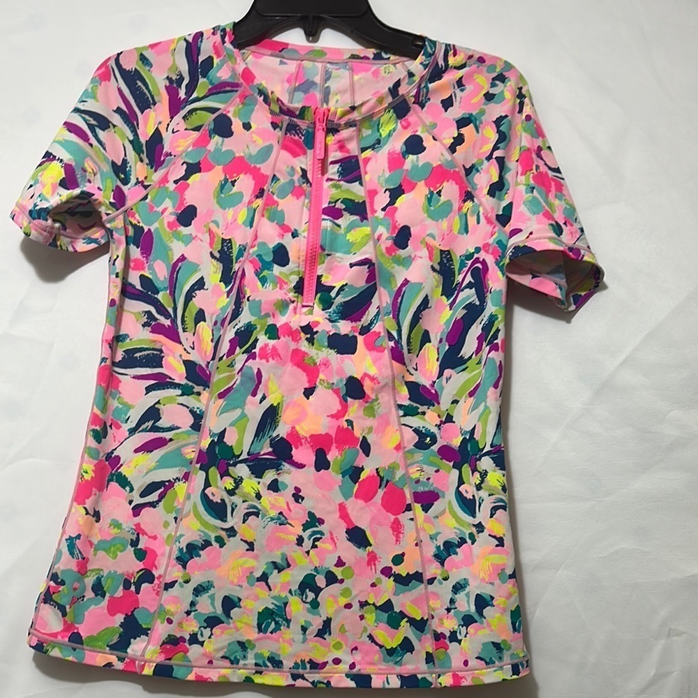 Lilly Pulitzer Pink Graphic Polo Blouse Relaxed Fit